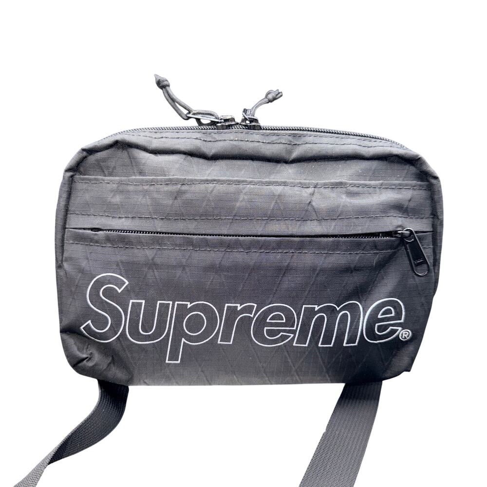 Supreme SS18 Waist Bag Black Ripstop Nylon Logo Fanny Pack Hip Crossbody